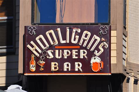 hooligan's super bar